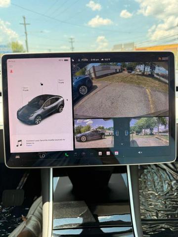 Photo of 2020 Gray Tesla Model Y