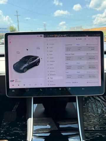 Photo of 2020 Gray Tesla Model Y