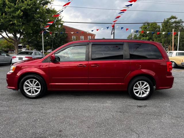 Photo of 2016 Burgundy Dodge Grand Caravan