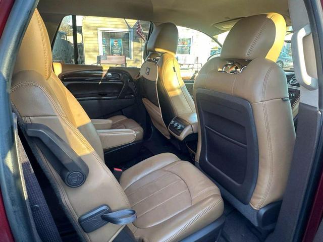 Photo of 2017 Red Buick Enclave