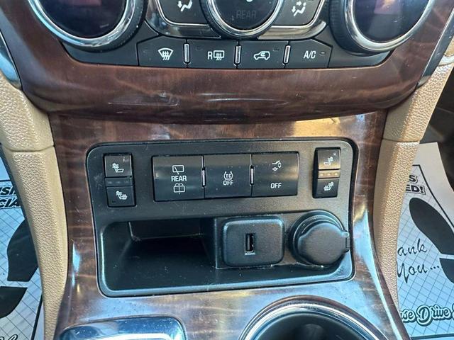 Photo of 2017 Red Buick Enclave