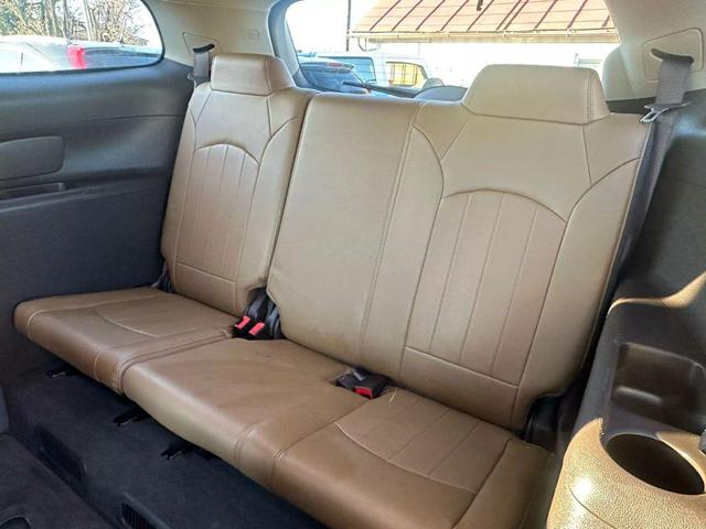 Photo of 2017 Red Buick Enclave