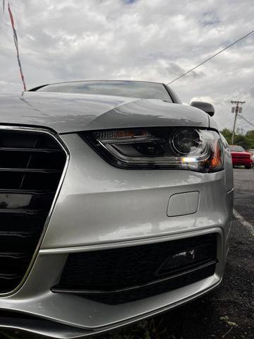 Photo of 2014 White Audi A4