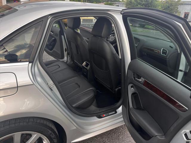 Photo of 2014 White Audi A4