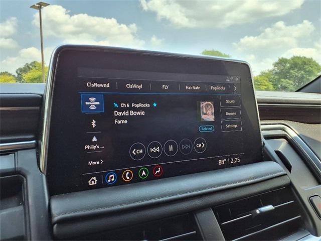 Photo of 2021 Black Chevrolet Suburban