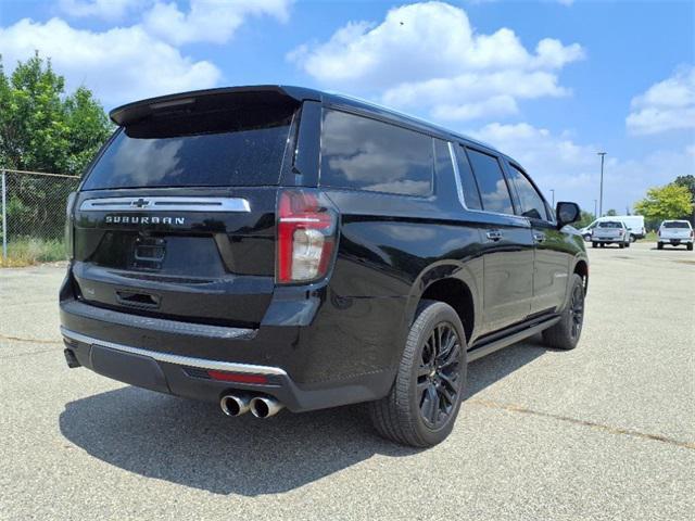 Photo of 2021 Black Chevrolet Suburban