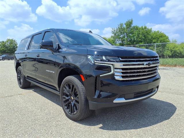 Photo of 2021 Black Chevrolet Suburban
