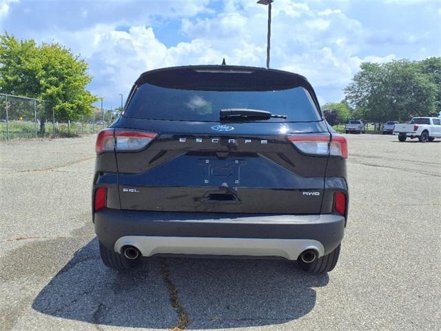 Photo of 2022 Agate Black Metallic Ford Escape