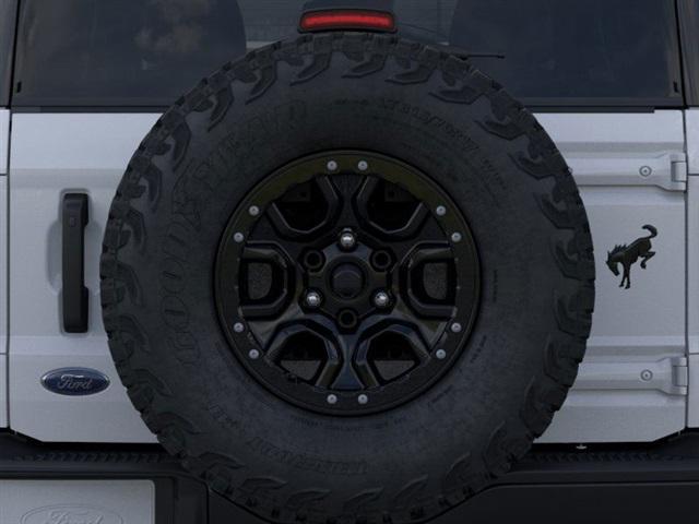 Photo of 2025 Oxford White Ford Bronco