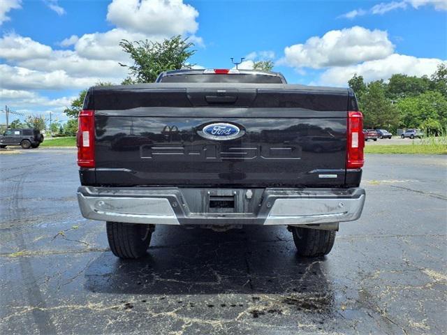 Photo of 2023 Black Metallic Ford F-150