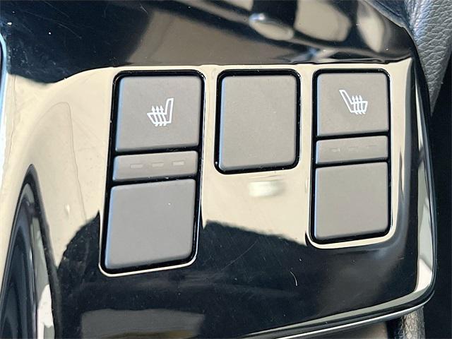 Photo of 2023 Ebony Black Kia Sportage