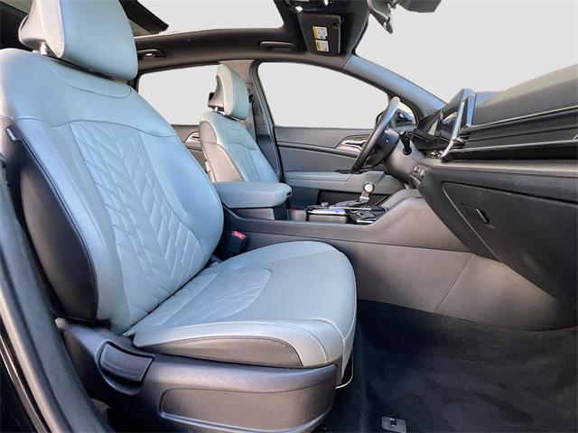 Photo of 2023 Ebony Black Kia Sportage
