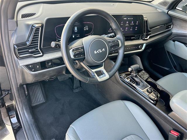 Photo of 2023 Ebony Black Kia Sportage