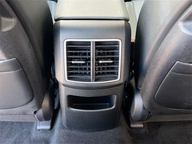 Photo of 2023 Ebony Black Kia Sportage