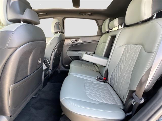Photo of 2023 Ebony Black Kia Sportage