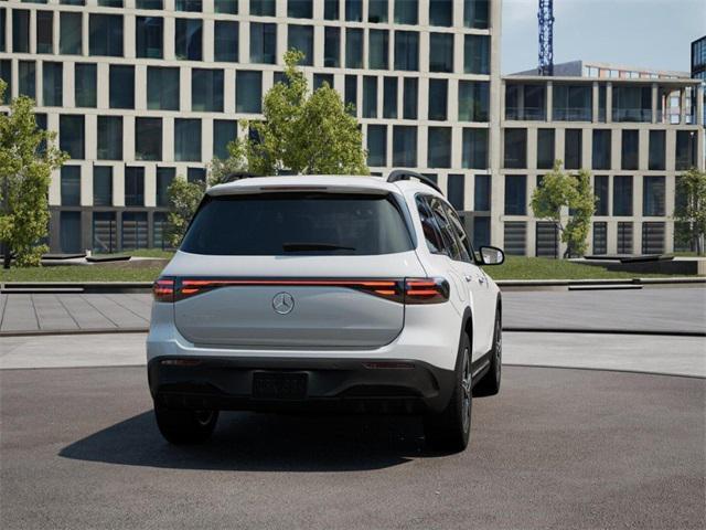 Photo of 2024 Polar White Mercedes-Benz EQB 250