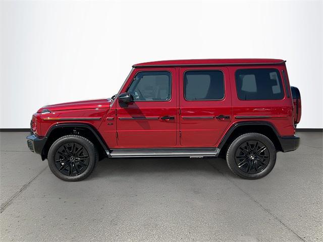 Photo of 2025 MANUFAKTUR Cardinal Red Metallic Mercedes-Benz G-Class