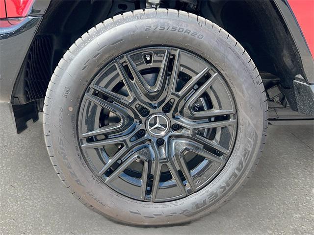 Photo of 2025 MANUFAKTUR Cardinal Red Metallic Mercedes-Benz G-Class