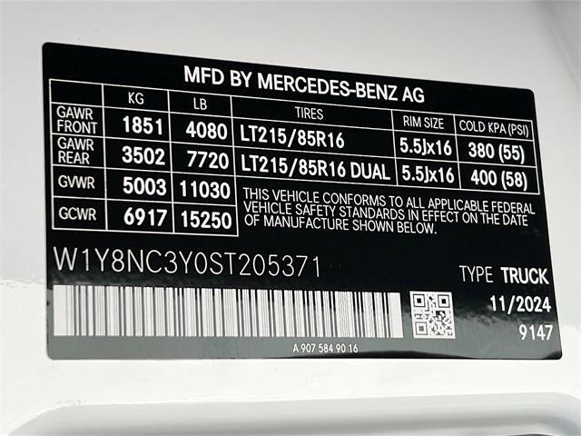 Photo of 2025 Arctic White Mercedes-Benz Sprinter 3500XD