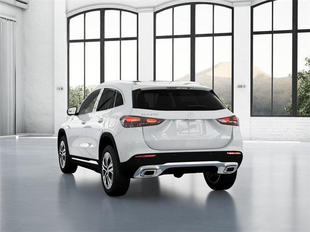 Photo of 2025 Polar White Mercedes-Benz GLA 250