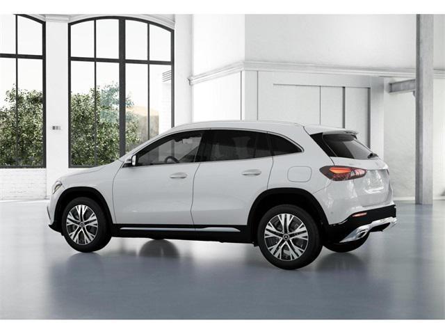 Photo of 2025 Polar White Mercedes-Benz GLA 250