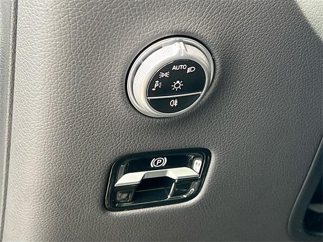 Photo of 2025 Graphite Grey Metallic Mercedes-Benz GLC 300