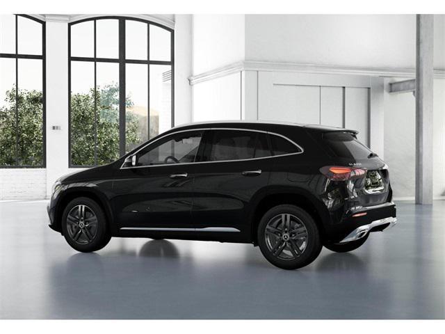 Photo of 2025 Night Black Mercedes-Benz GLA 250
