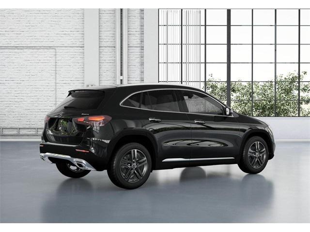 Photo of 2025 Night Black Mercedes-Benz GLA 250