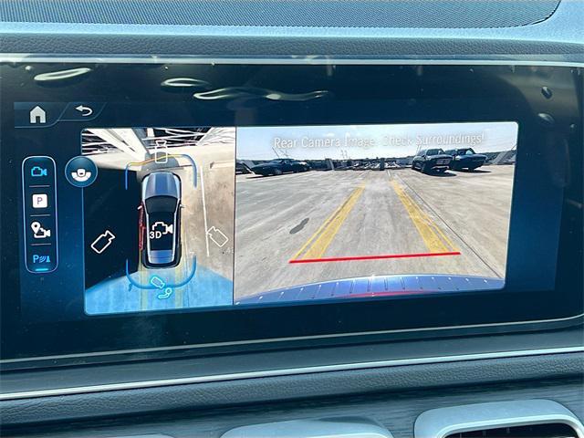 Photo of 2025 MANUFAKTUR Cardinal Red Metallic Mercedes-Benz GLE 450