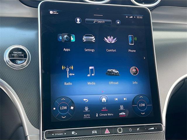 Photo of 2024 Obsidian Black Metallic Mercedes-Benz GLC 300