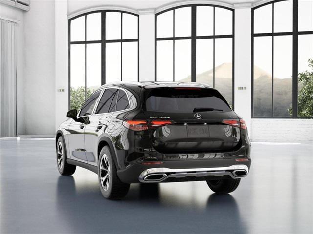 Photo of 2025 Obsidian Black Metallic Mercedes-Benz GLC 350e