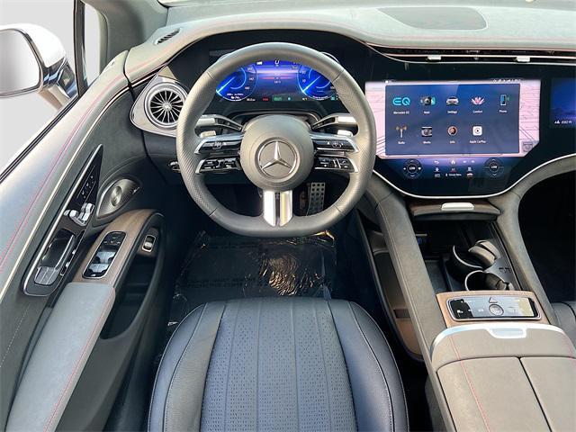 Photo of 2024 Polar White Mercedes-Benz EQS 450
