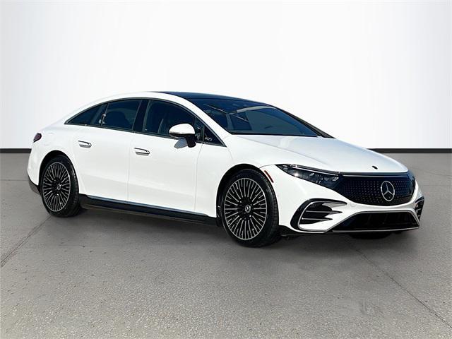 Photo of 2024 Polar White Mercedes-Benz EQS 450