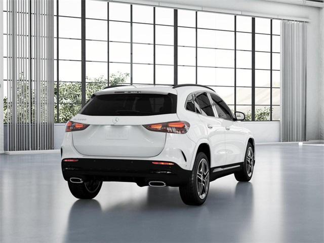 Photo of 2025 Polar White Mercedes-Benz GLA 250