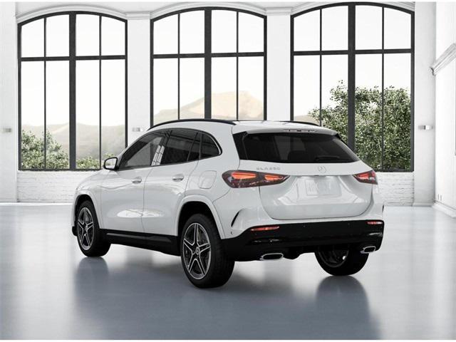 Photo of 2025 Polar White Mercedes-Benz GLA 250