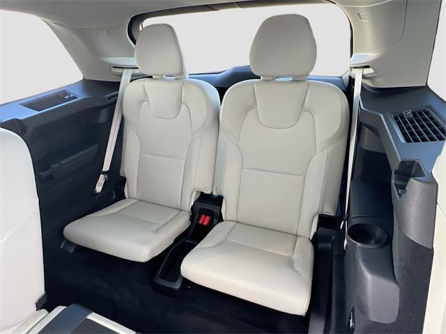 Photo of 2023 Gray Volvo XC90