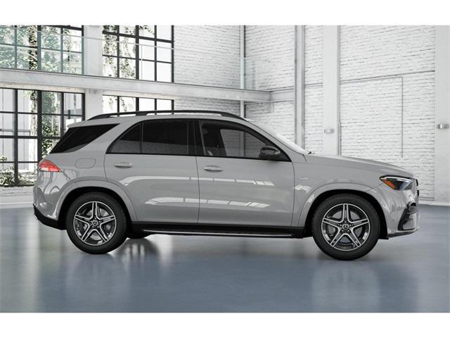 Photo of 2026 956 Mercedes-Benz GLE 450e