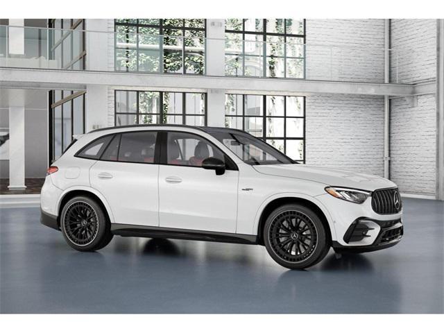 Photo of 2025 MANUFAKTUR Moonlight White Metallic Mercedes-Benz AMG GLC 43