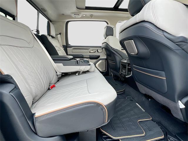 Photo of 2025 Ivory White Tri-Coat Pearlcoat RAM 1500
