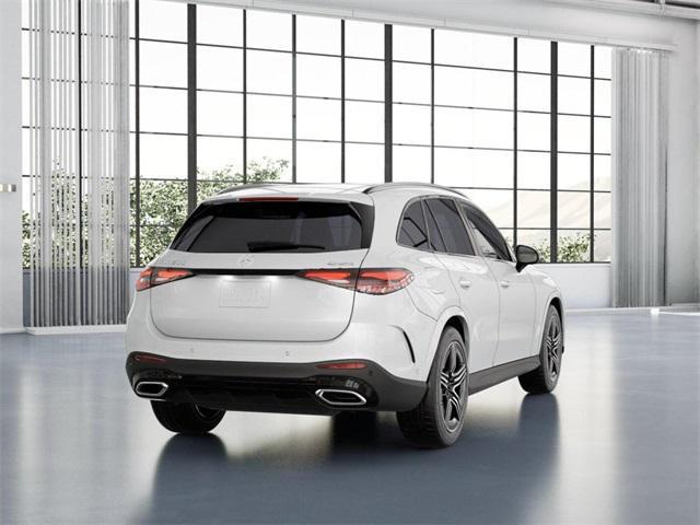 Photo of 2025 MANUFAKTUR Moonlight White Metallic Mercedes-Benz GLC 300