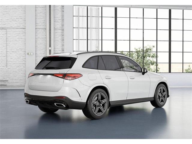Photo of 2025 MANUFAKTUR Moonlight White Metallic Mercedes-Benz GLC 300