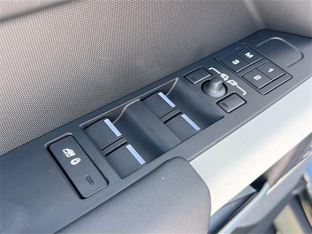 Photo of 2024 Santorini Black Metallic Land Rover Defender