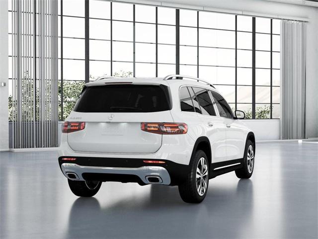 Photo of 2025 Polar White Mercedes-Benz GLB 250