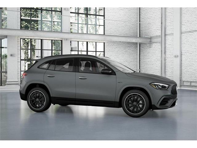 Photo of 2025 MANUFAKTUR Mountain Gray Magno Mercedes-Benz AMG GLA 35
