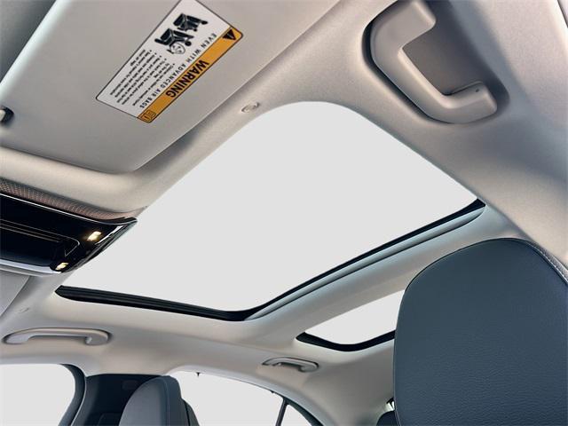 Photo of 2025 MANUFAKTUR Alpine Grey Mercedes-Benz E-Class