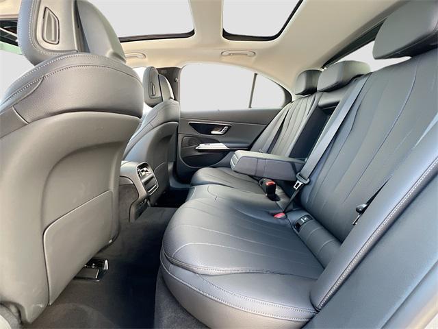 Photo of 2025 MANUFAKTUR Alpine Grey Mercedes-Benz E-Class