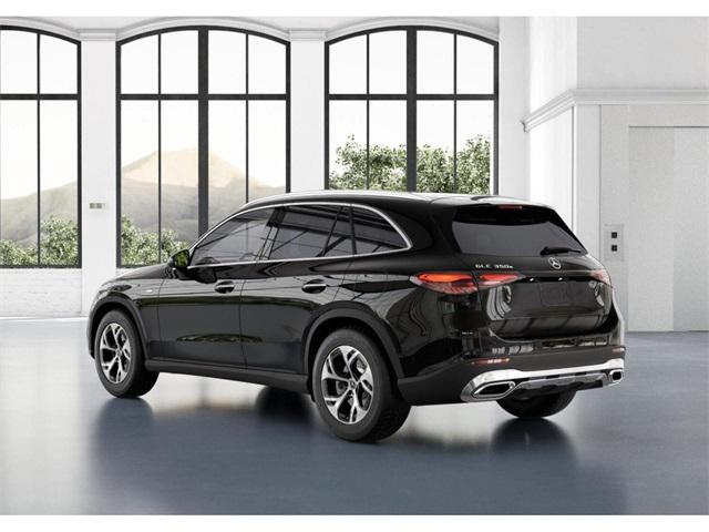 Photo of 2025 Black Mercedes-Benz GLC 350e