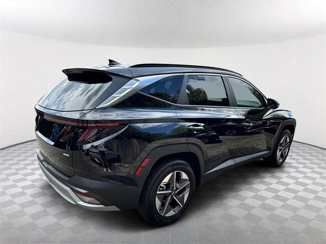 Photo of 2025 Phantom Black Hyundai TUCSON