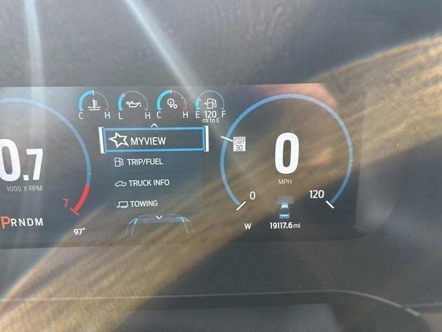 Photo of 2022 Oxford White Ford F-150