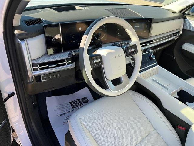 Photo of 2025 White Hyundai SANTA FE